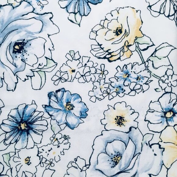 Outlined Floral Cornflower Charter Club Designs 550 TC Cotton KING Pillowcases - Picture 7 of 7